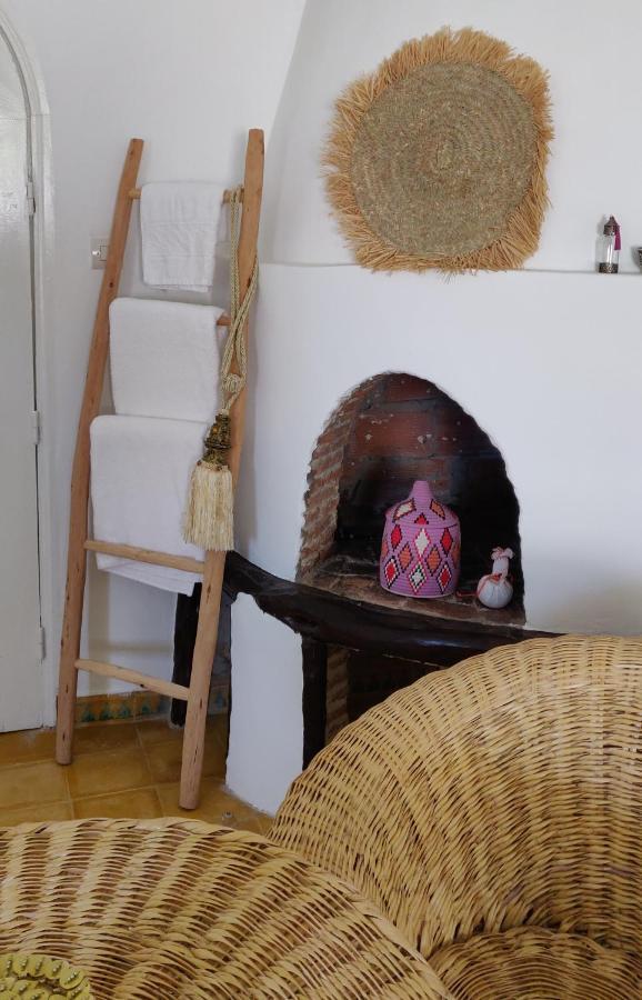 Bed and Breakfast Out Of Medina As-Suwajra Zewnętrze zdjęcie